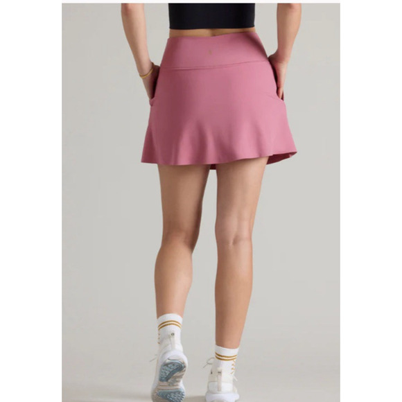 NWT Rhone Course To Court Skort Womens XS Rose Mist PullOn 16" Performance Skirt - Picture 2 of 11